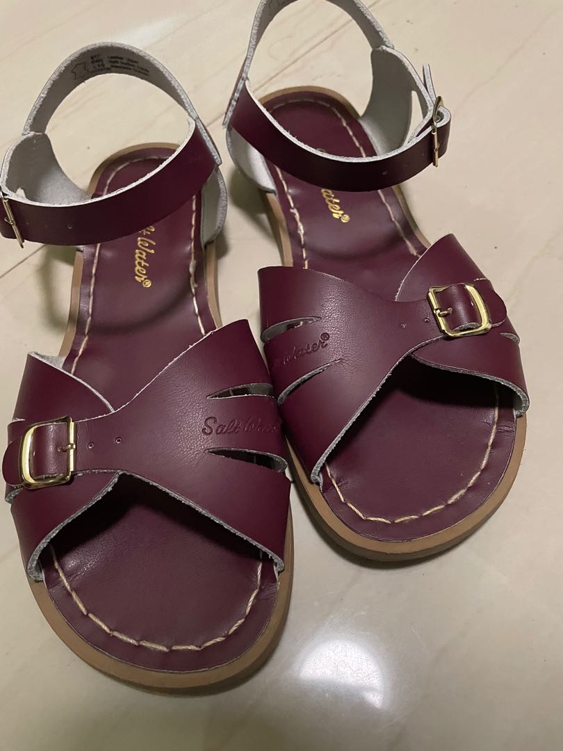 Salt Water Classic Claret Sandals, Women's Fashion, Footwear, Flats u0026  Sandals on Carousell