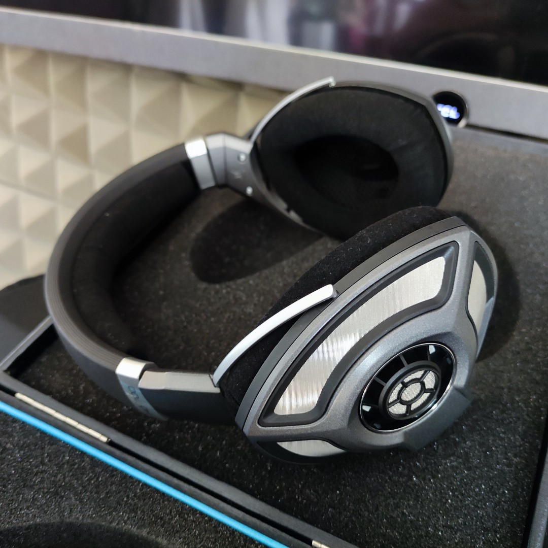 Sennheiser HD 700