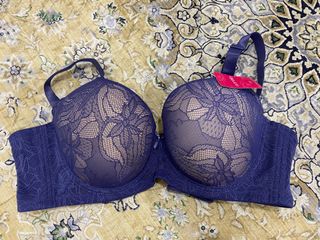 (Category: ) located in . Submitted by naayong (Listing ID 1099449045, Image 1). Description: .