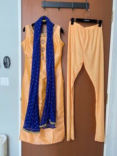 (Category: ) located in . Submitted by nzpkidzkollection (Listing ID 1099403781, Image 1). Description: .