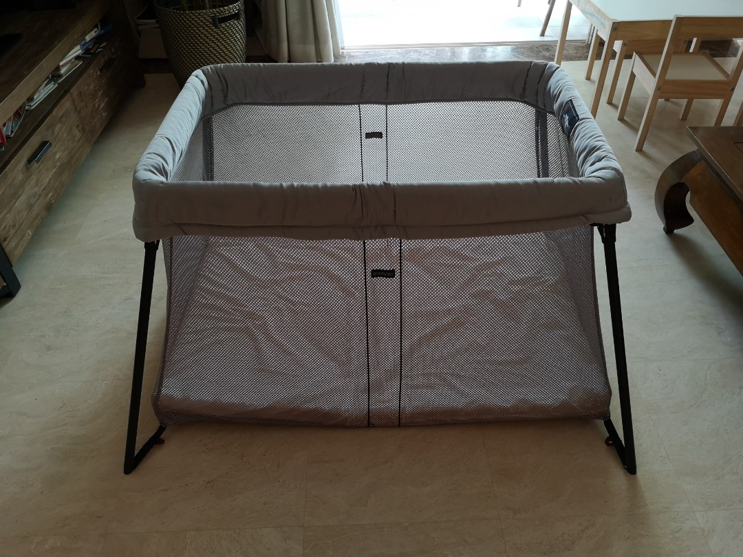 Travel cot babybjorn, Babies & Kids, Baby Nursery & Kids Furniture