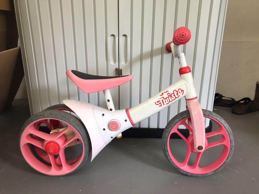 Velo Twista Baby Balance Bike Yvolution for 18 months with adjustable wheels and seat