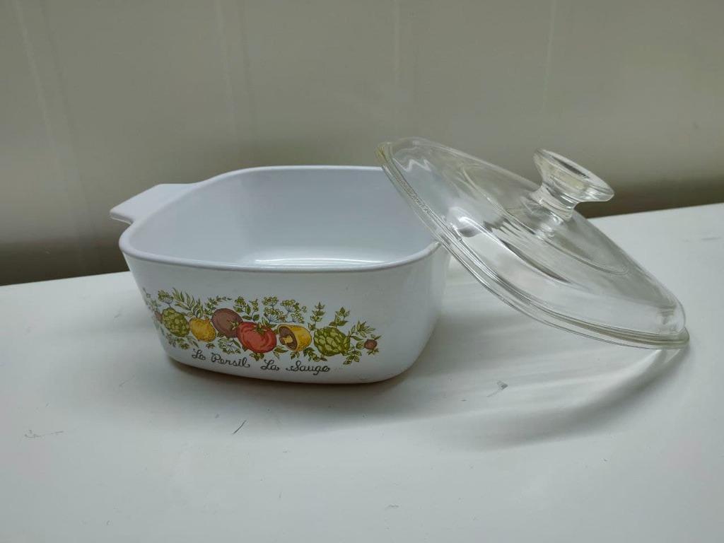 Vintage Corning Ware 7 inches P 11 2 B 11 2 QUART Casserole Le Persil La Sauge With Pyrex A7C Lid
