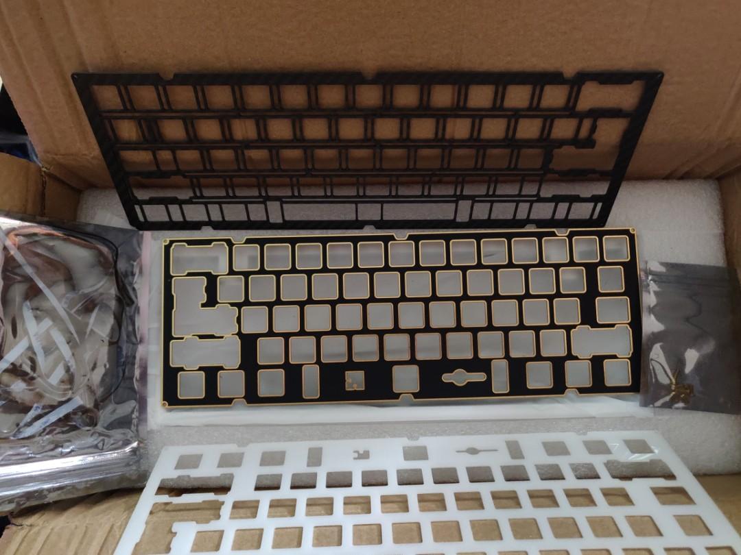 White WKL Keyboard Case and extras, Computers & Tech, Parts