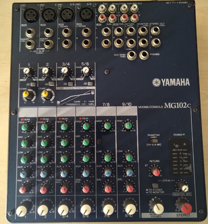 YAMAHA MG 102 C MIXING CONSOLE MIXER, Hobbies & Toys, Music & Media