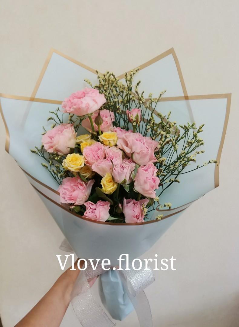 小型花束生日花束浪漫花束情人節花束紀念日花束定情花束母親節花束元朗花束屯門花束天水圍花束新界西花束farewell花束 興趣及遊戲 手作 自家設計 文具及工藝