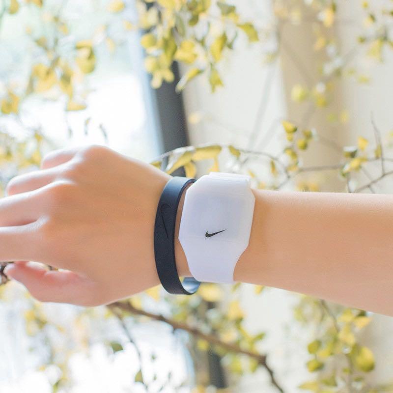 ADIDAS NIKE GYM WATCHES WATCH TIME CLOCK WEARABLE HAND
