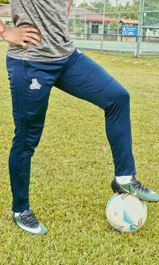 Adidas deals tango blue