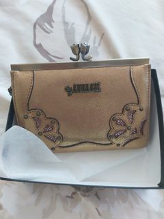 （分類：）位於 。 由 ngkan117 提交（商品編號 1099512171，圖片 1）。簡介： 。