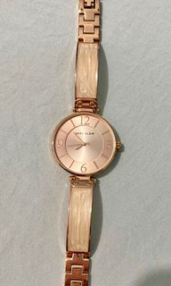 (Category: ) located in . Submitted by missdior17 (Listing ID 1099637153, Image 1). Description: .