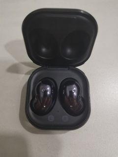 Samsung galaxy buds live(no battery I don't lost the charger)