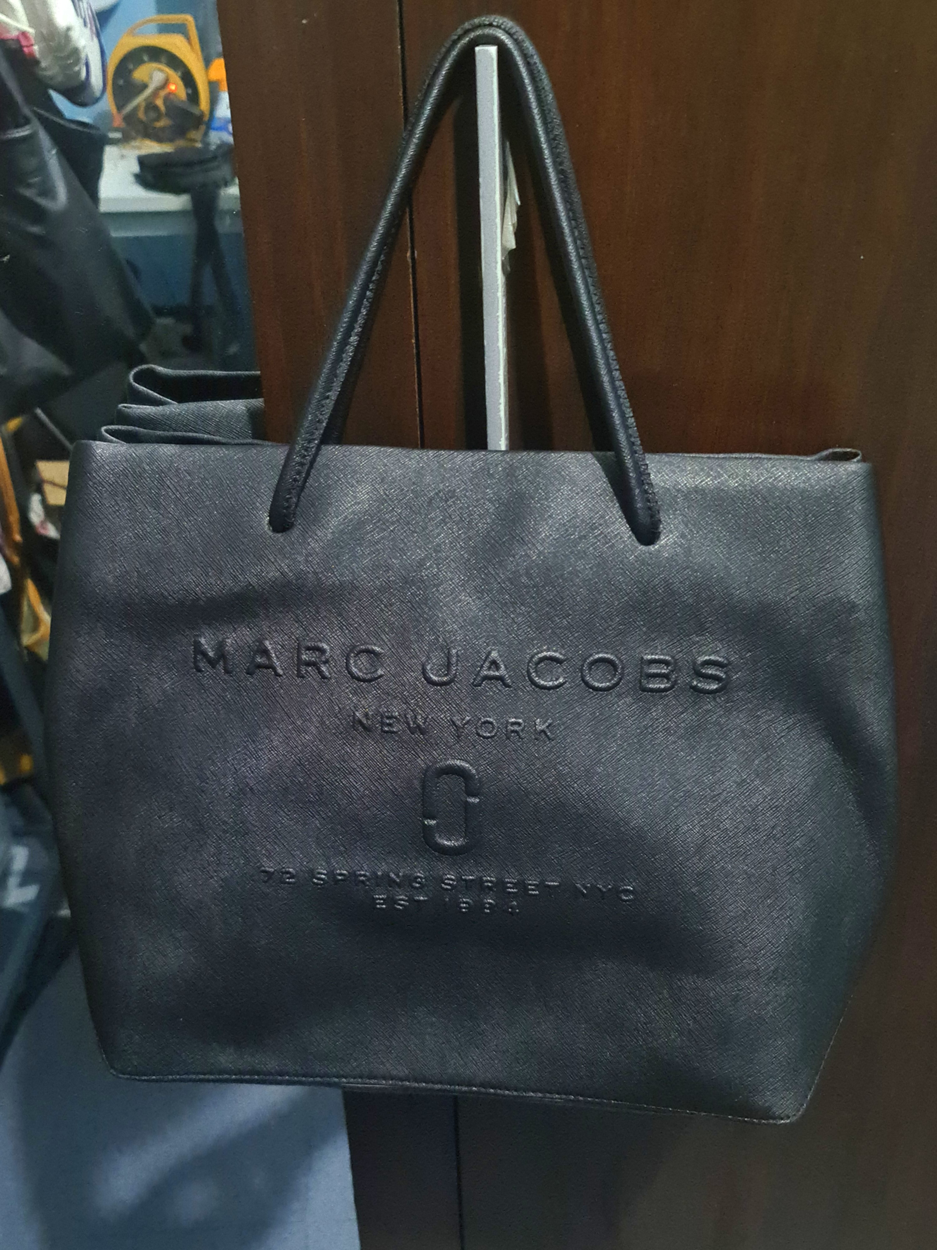 Marc Jacobs Black 'The Small Logo Shopper East West' Tote Marc Jacobs