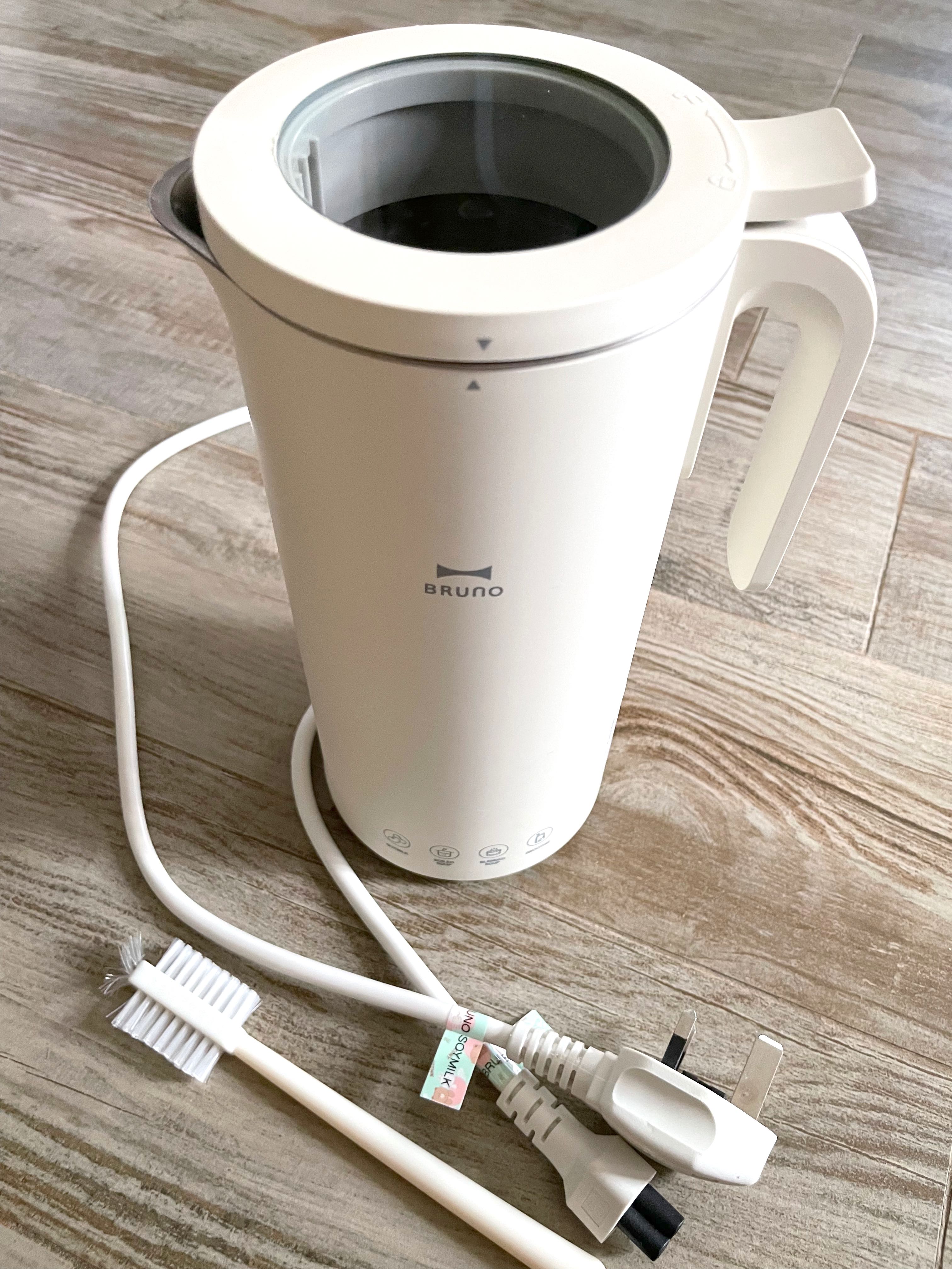 【7月即日過數免運費】Bruno Hot Soup Blender 顏值高白色多用途豆漿熱湯攪拌機, 家庭電器, 廚房電器, 打蛋器及廚師機