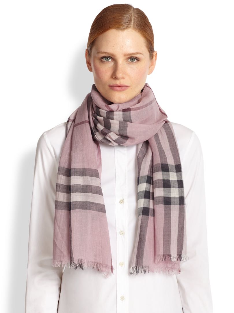 Burberry lightweight check wool cashmere hot sale scarf
