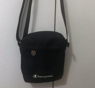 Champion satchel
