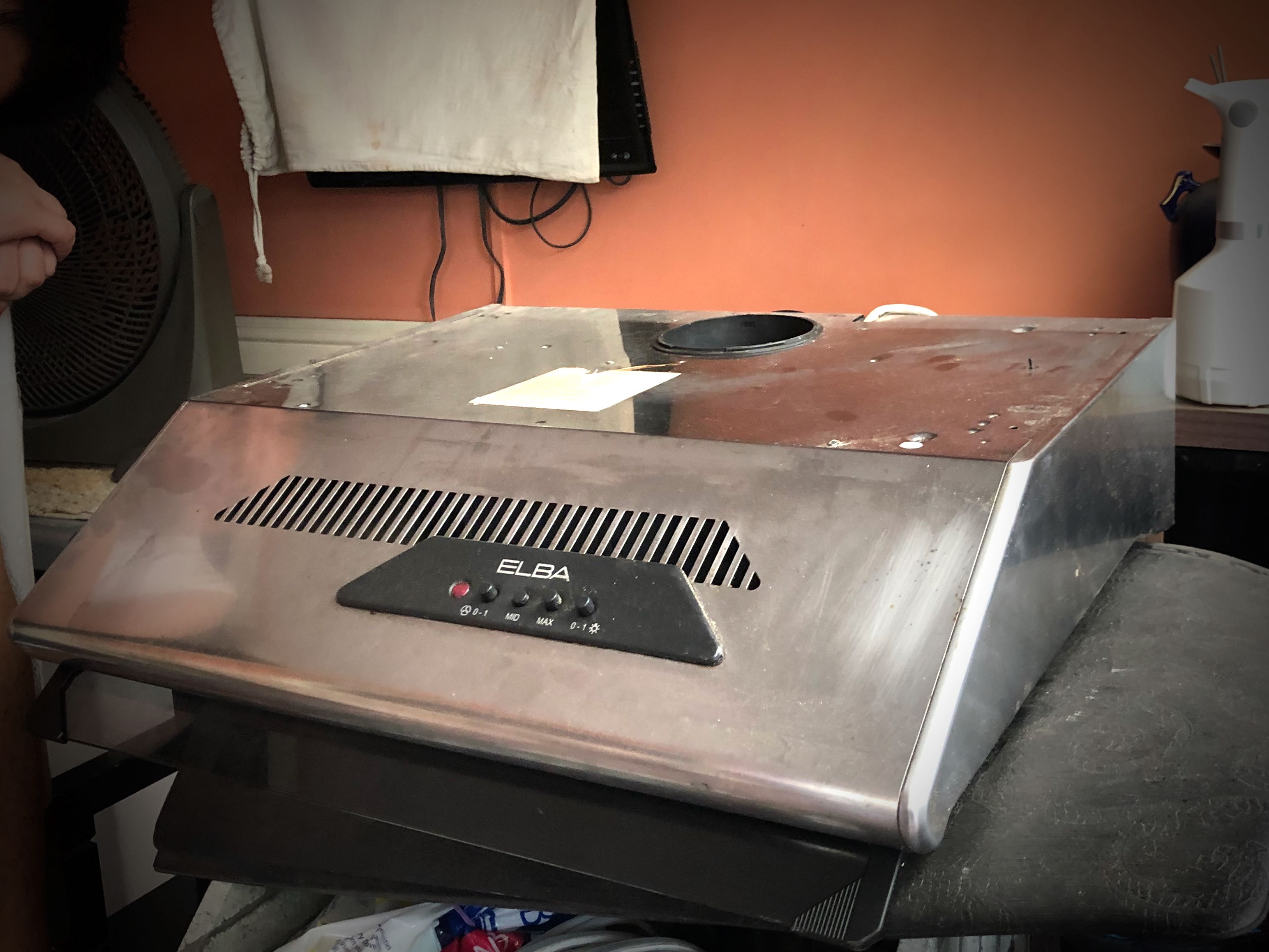 Elba Range Hood, TV & Home Appliances, Kitchen Appliances, Hobs & Hoods