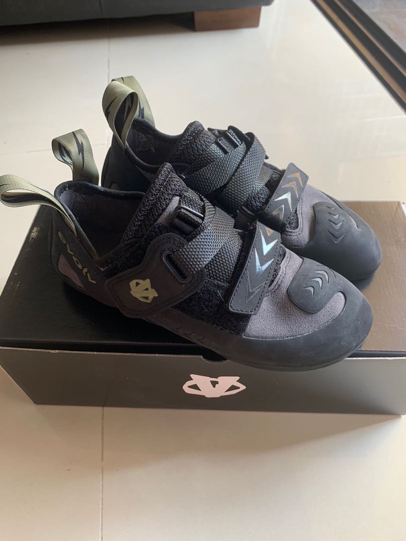 Evolv Kronos Climbing Shoe