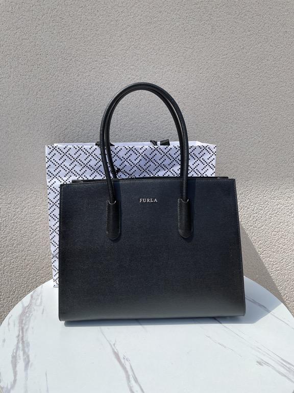 furla black tote bag