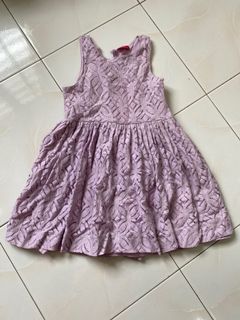 (Category: ) located in . Submitted by gaiastore (Listing ID 1099602372, Image 1). Description: .