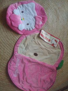 Hello Kitty toilet cover and rug
