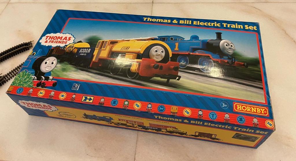 Thomas and bill clearance electric train set
