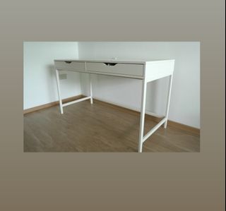 (Category: ) located in . Submitted by joellllllll (Listing ID 1099651717, Image 1). Description: .