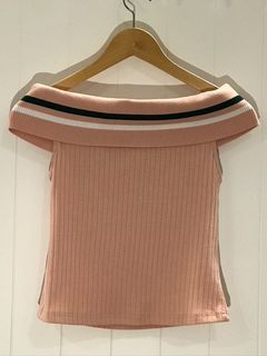 (Category: ) located in . Submitted by cocoacandleclothesstore (Listing ID 1099655035, Image 1). Description: .