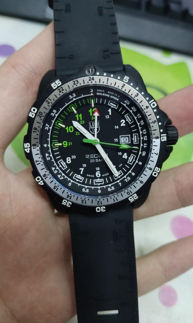 Luminox 8831 top