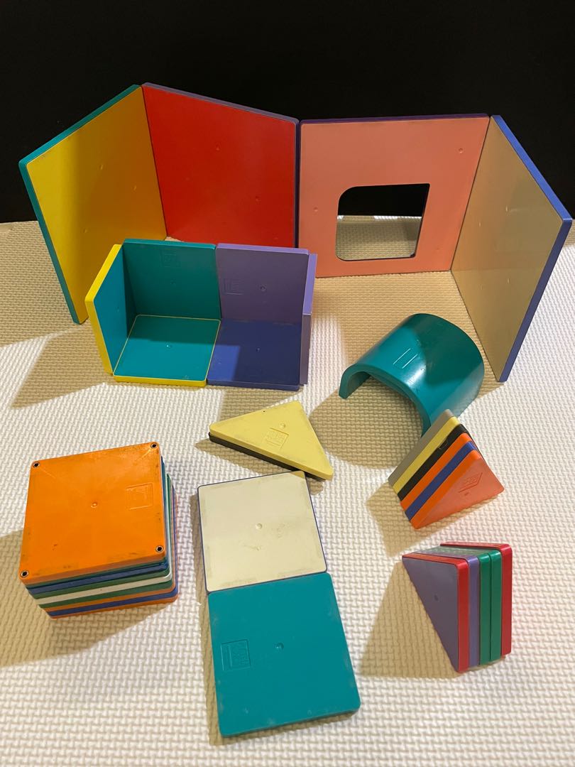 Magna tiles people top