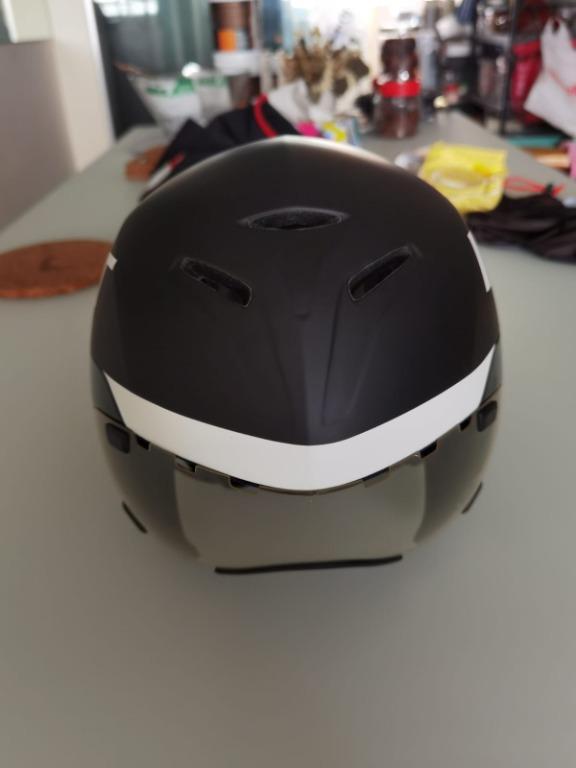 met drone tt helmet