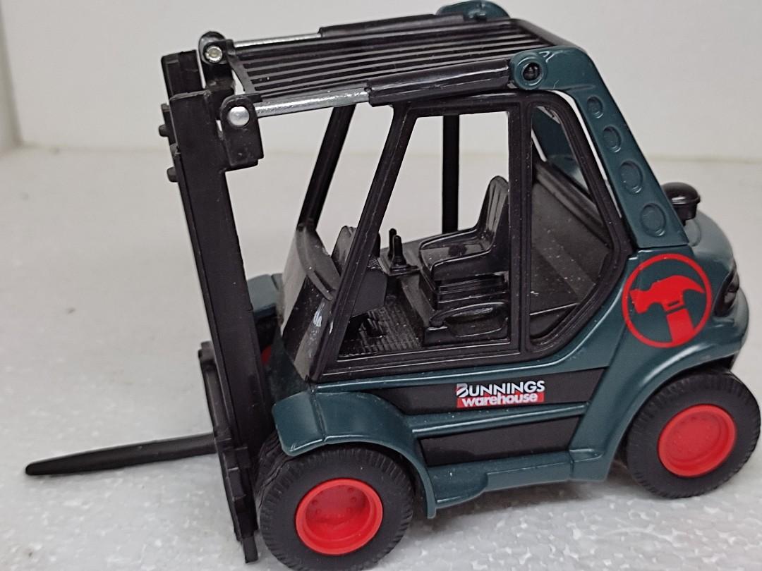 Bunnings forklift toy sales