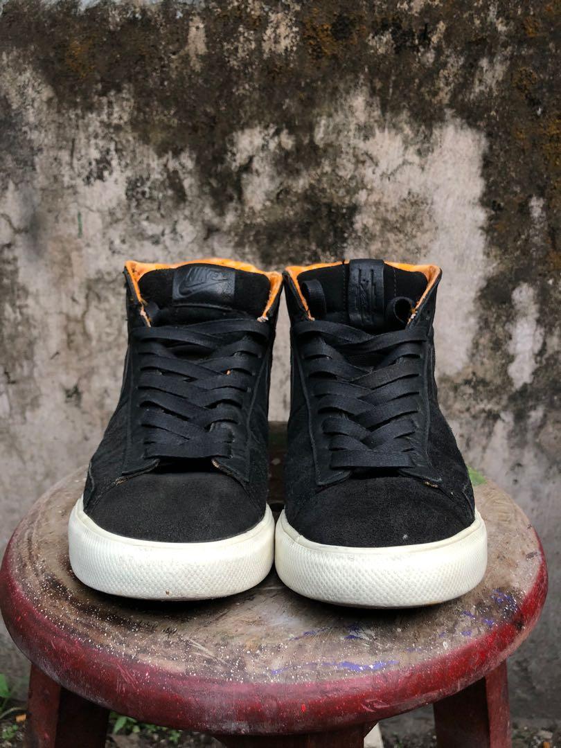 Nike Blazer SB x Mo Wax Futura