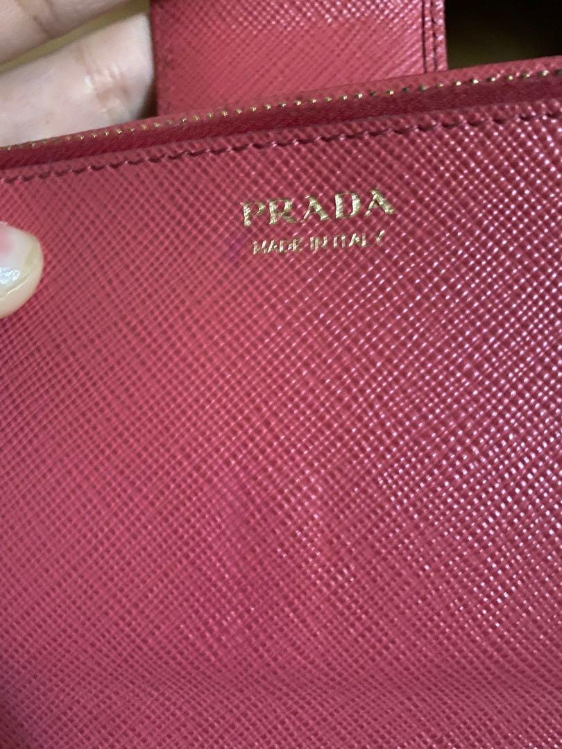 Prada Tri-fold Saffiano Leather Wallet 1ML005 (Category: Luxury Bags & Wallets) located in Quezon City. Submitted by nicolekmn (Listing ID 1099522411, Image 3). Description: Prada Saffiano Leather Wallet -comes with box, cards, tag, and All Legit Manila Authentication -bought this off All Legit Manila they get their items from Japan -brandnew is €580 or 35K pesos (check the prada website) -color: Peony - Condition: 8/10 Great condition almost lik