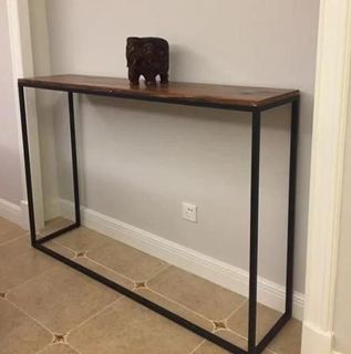 (Category: ) located in . Submitted by classicfurnituresingapore (Listing ID 1099571857, Image 1). Description: .