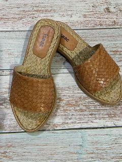 SALE ISAAC BEIGE LEATHER ABACA SANDALS
