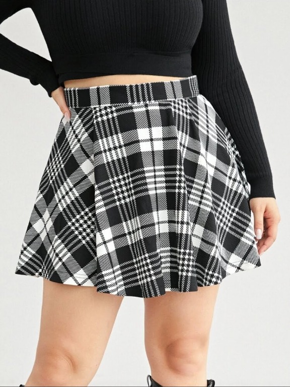 SHEIN PLUS TARTAN SKATER SKIRT Women s Fashion Bottoms Skirts