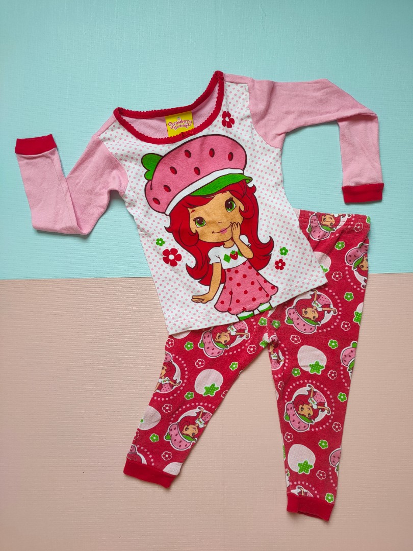 Strawberry shortcake hotsell pajamas