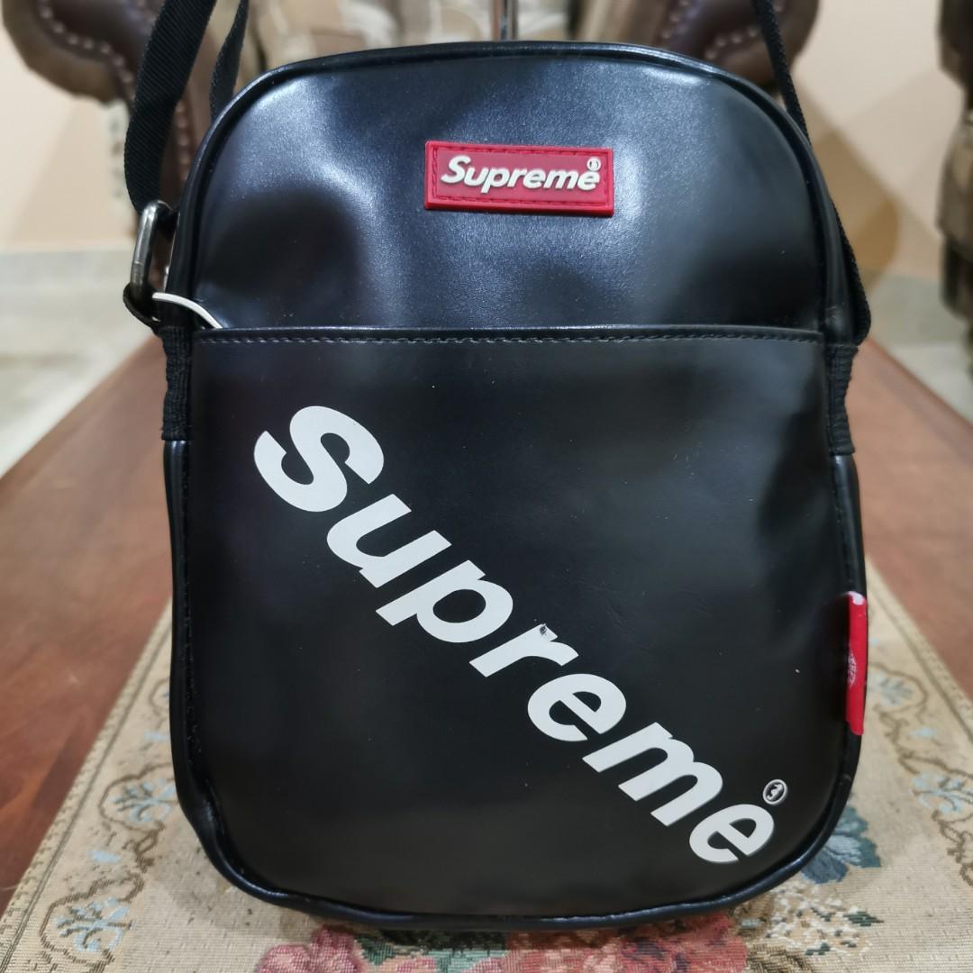 Supreme shop man pouch