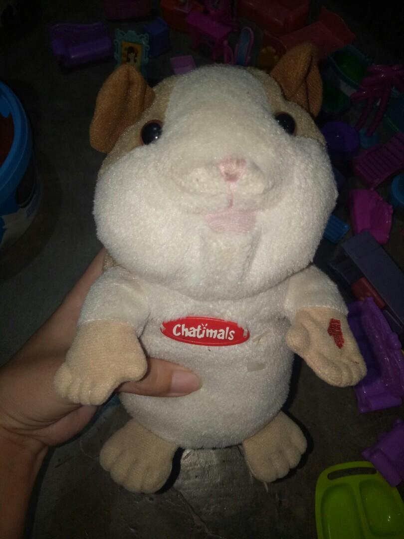 Talking Chatimals Original (Category: Interactive Toys) located in Cainta. Submitted by kawaiicupcake25 (Listing ID 1099582129, Image 2). Description: Talking Chatimals Original 7.5" High Battery operated AAA in good condition still working..like new i say you say plush toy hamster.