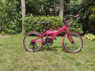 (Category: ) located in . Submitted by edchew9966 (Listing ID 1099708126, Image 1). Description: .