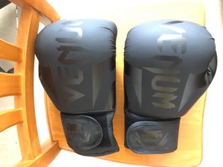 （分類：）位於 。 由 everydayisaholyday 提交（商品編號 1099611295，圖片 1）。簡介： 。