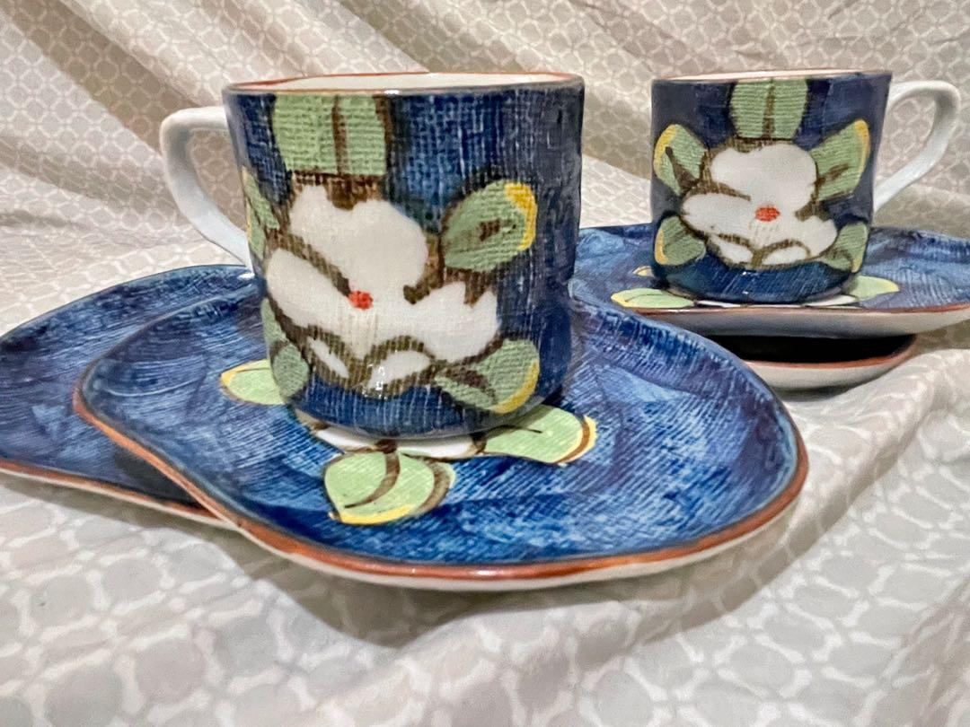 Vintage Tea cup and saucer (Category: Coffee & Tea Tableware) located in Makati City. Submitted by aamorree (Listing ID 1099649359, Image 1). Description: .