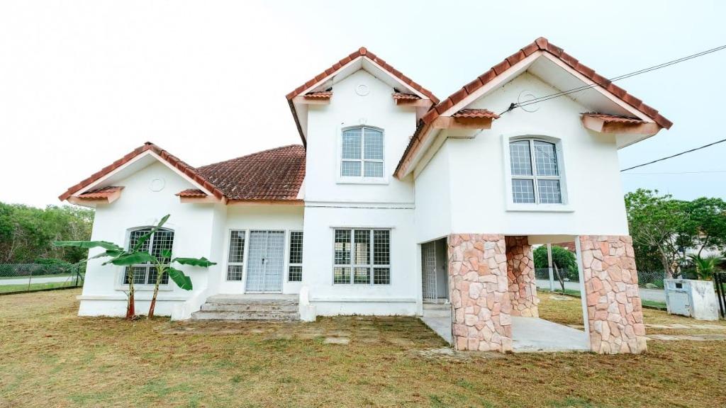 Wts Bungalow Corner Lot Sepang Property For Sale On Carousell