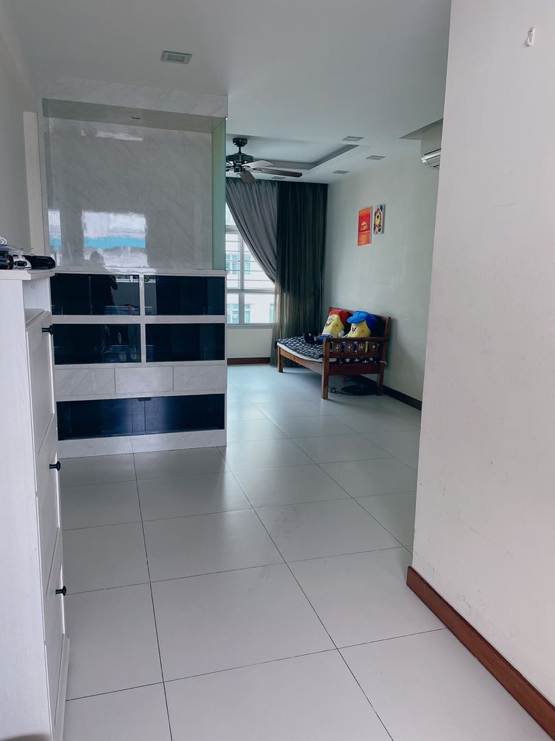 (Category: ) located in . Submitted by irischang (Listing ID 1104374107, Image 1). Description: .