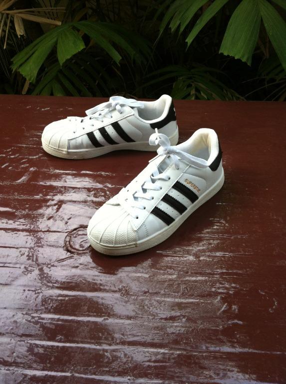 Adidas superstar eu 39 2025