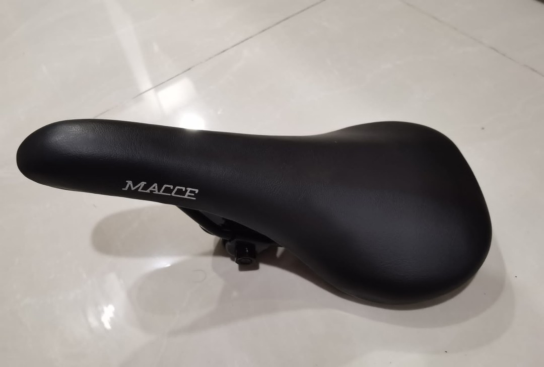 Bicycle seat for sale, Sports Equipment, Bicycles & Parts, Parts