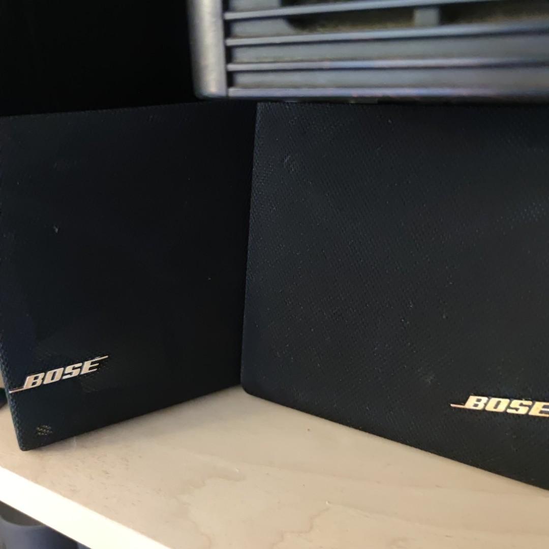 Made in Japan Bose freestyle speaker system with Wall shelf, 音響器材, 音樂播放