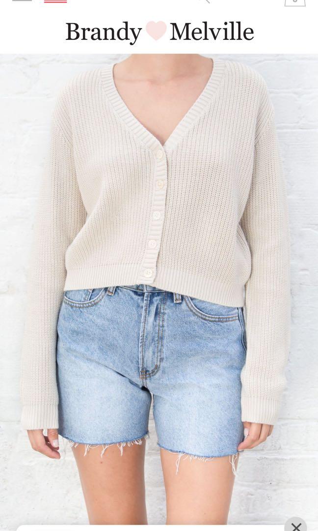 brandy melville cream ivory billie sweater cardigan, Women's Fashion,  Coats, Jackets and Outerwear on Carousell