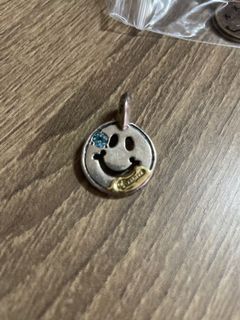 （分類：）位於 。 由 carloskwan 提交（商品編號 1104386138，圖片 1）。簡介： 。