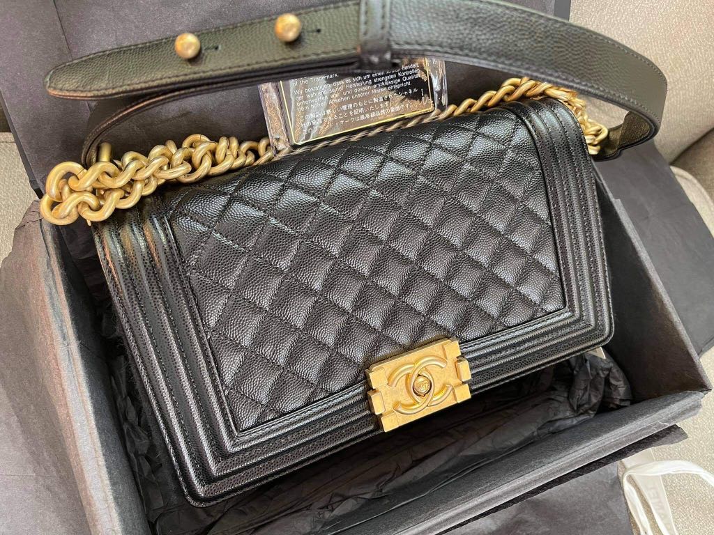 Chanel le boy 2025 caviar gold hardware